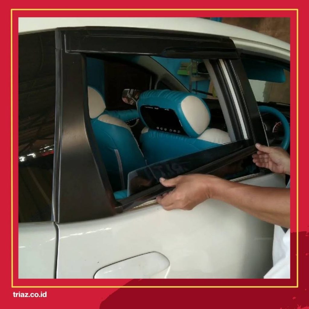cara mengganti karet kaca pintu mobil