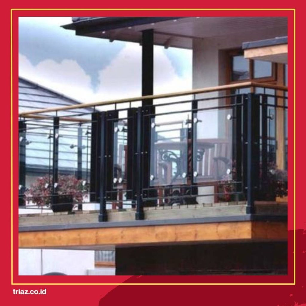 Balkon Kaca Elegan
