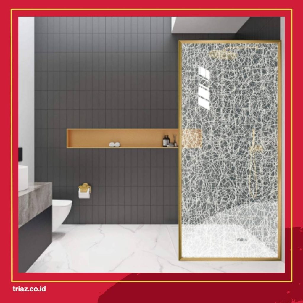 kaca motif sekat kamar mandi